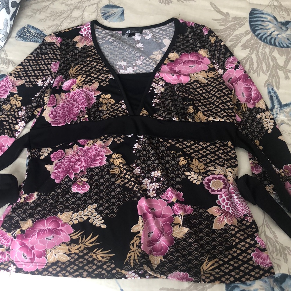 Womens top